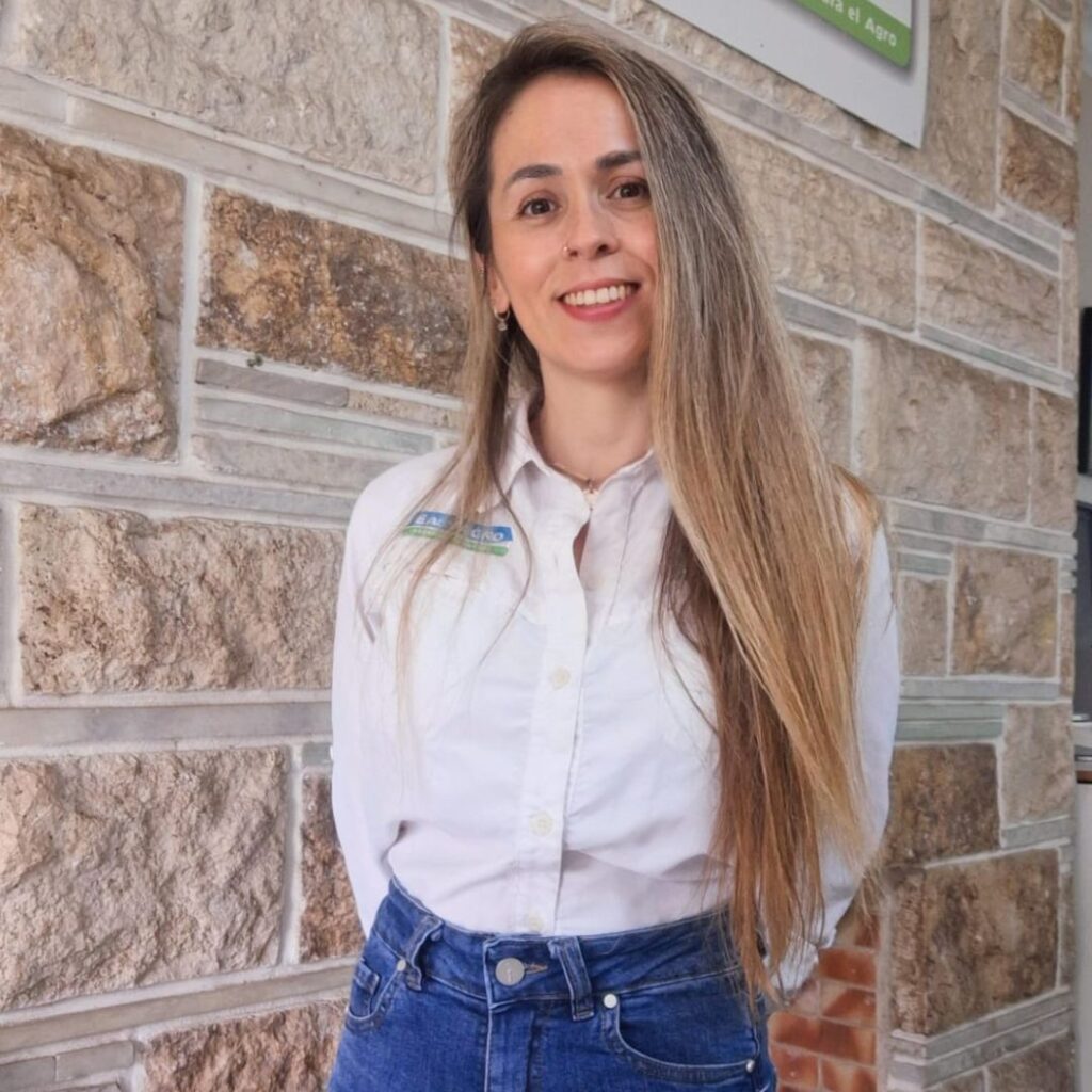 natalia gigena gerente de laboratorio
